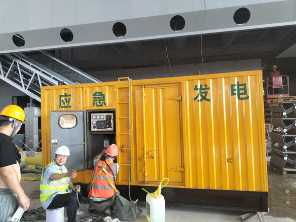 克拉玛依怎样判断空气滤清器是否需要更换？